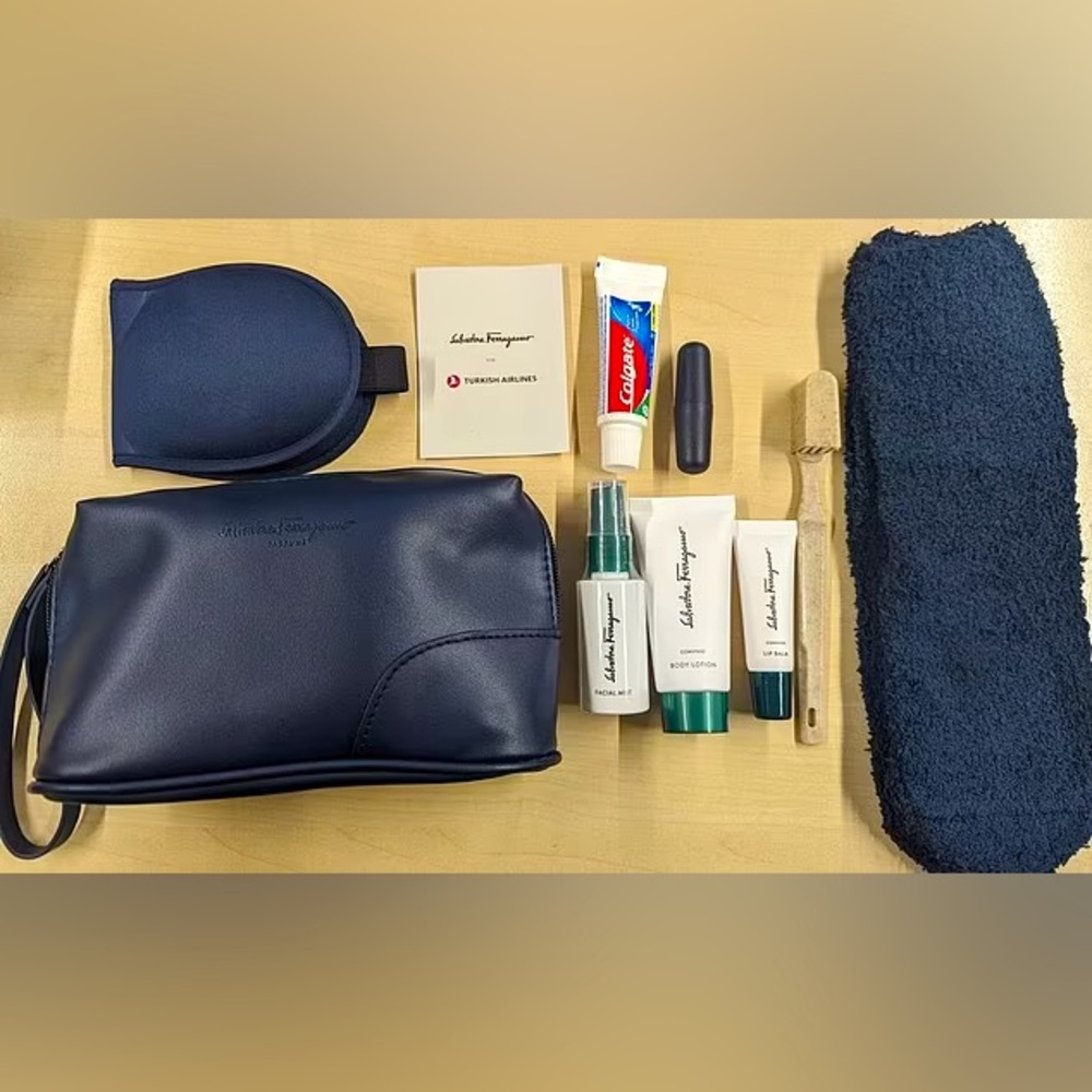 NEW Ferragamo Turkish Airlines Convivio First Class Amenity Kit Wristlet…